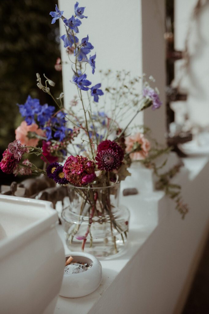 Blumendetail bei der Hochzeit